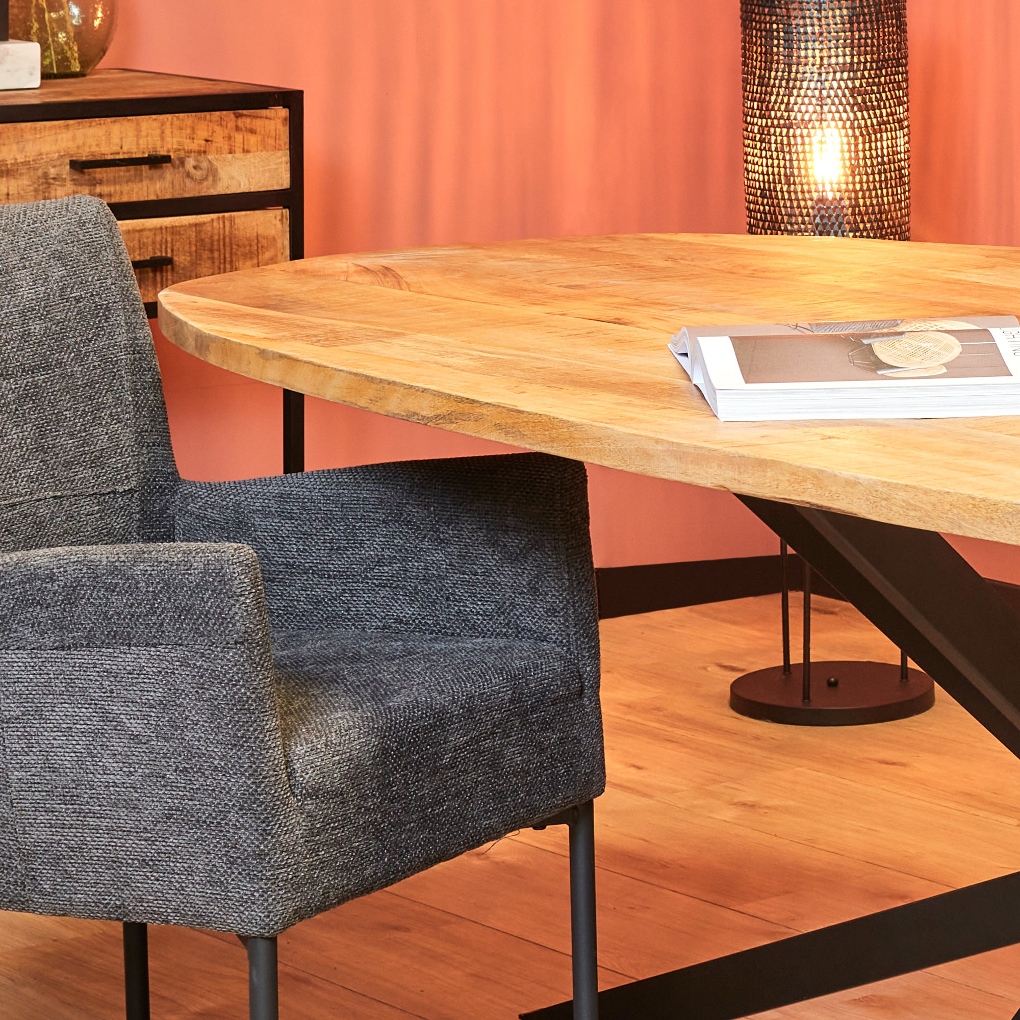 Eettafel Deens ovaal Elegance | Mangohout Staal | 200x100 cm