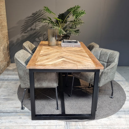 Eettafel Jax Visgraat industrieel | Mangohout en Staal | 200x90x76cm