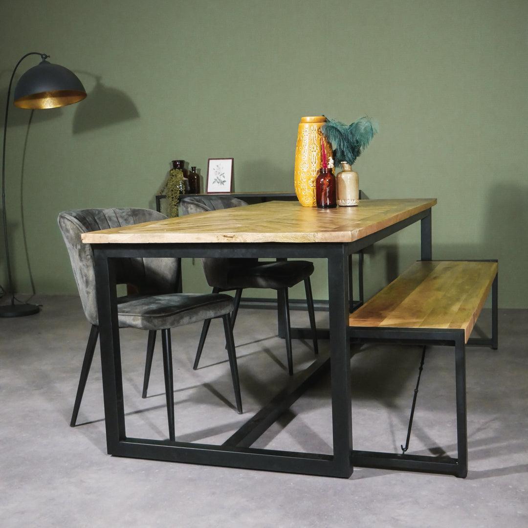 Eettafel Jax Visgraat industrieel | Mangohout en Staal | 200x90x76cm