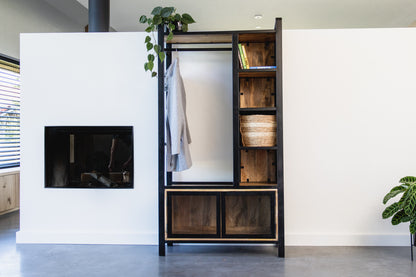 Garderoberek met rail en schappen Industrieel Design | Mangohout en Staal | 100x40x190cm - Industrieelinhuis.nl