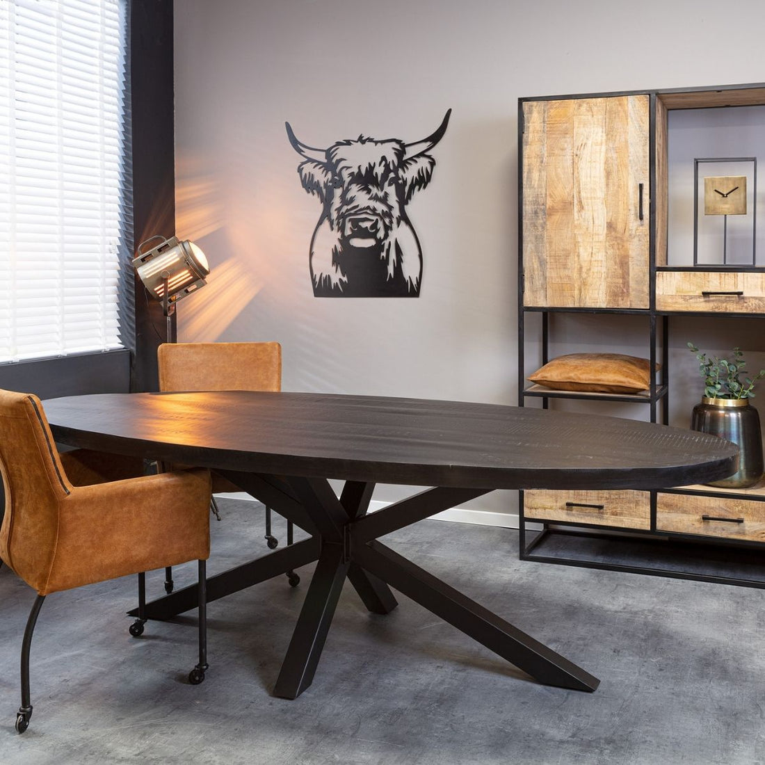 Eetkamertafel Denver Black | Ovaal | 210 cm - Industrieelinhuis.nl