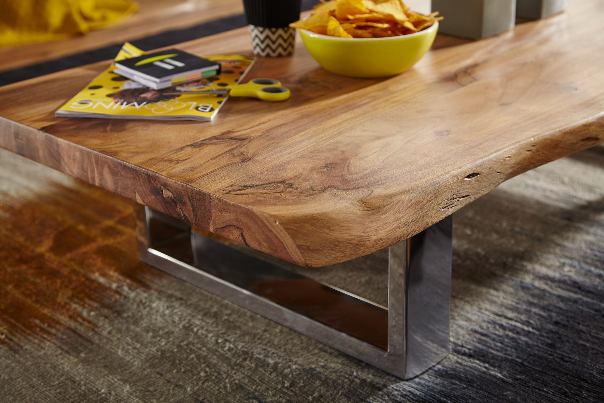 Salontafel 115 x 25 x 58 cm massief acaciahout metalen frame groot | Boomstam salontafel massief hout bruin | Boomrand tafel houten tafel | Tafel woonkamer salontafel