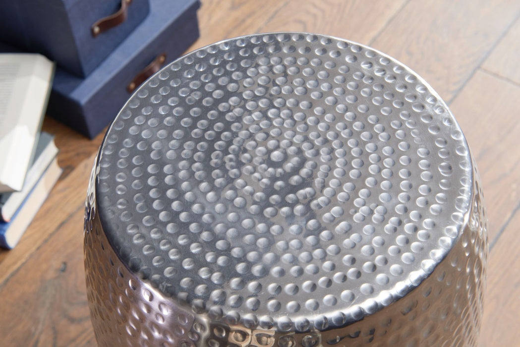 Beistelltisch 30x49,5x30cm Aluminium Silber Dekotisch orientalisch rund | Kleiner Hammerschlag Abstelltisch | Designer Ablagetisch Metall modern | Anstelltisch schmal - Industrieelinhuis.nl