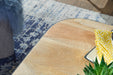 Couchtisch 2er Set Mango Massivholz / Metall Wohnzimmertisch Hell | Industrial Satztisch Beistelltisch Metallbeine Schwarz | Tischset 2-teilig Satztisch Holz - Industrieelinhuis.nl