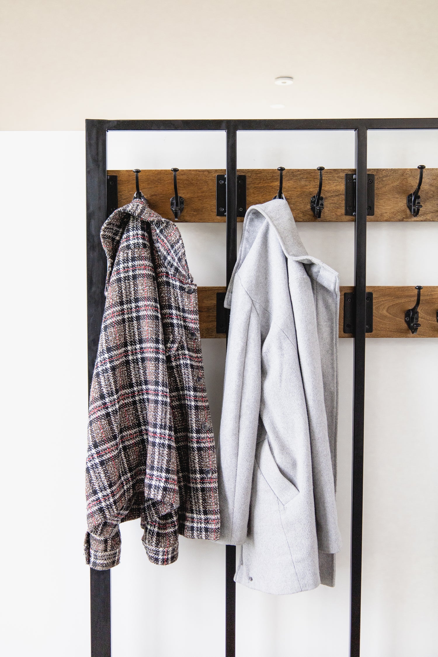 Garderoberek met Lade XL Industrieel Design | Mangohout en Staal | 100x40x190cm - Industrieelinhuis.nl