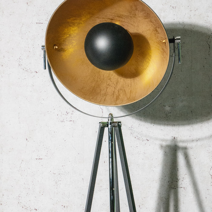 Vloerlamp / Driepoot - Studiolamp Industrieel Design | Zwart met Goud | 180cm - Industrieelinhuis.nl